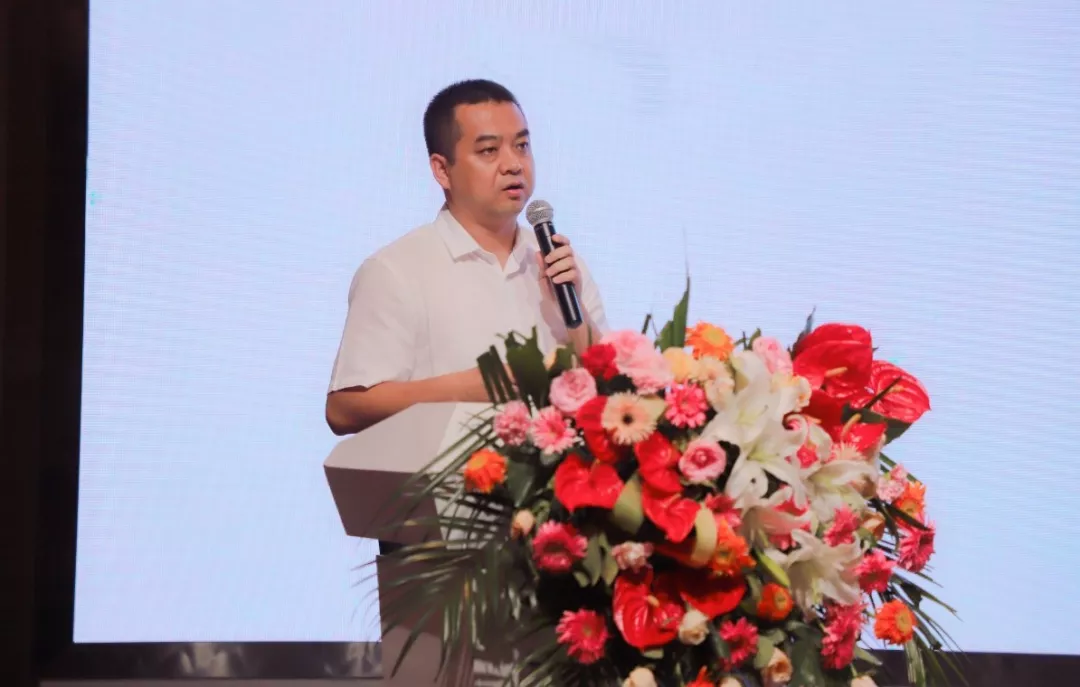 1568887887570597.png 2c6b386bd43182be13a4a074ce72f07.png