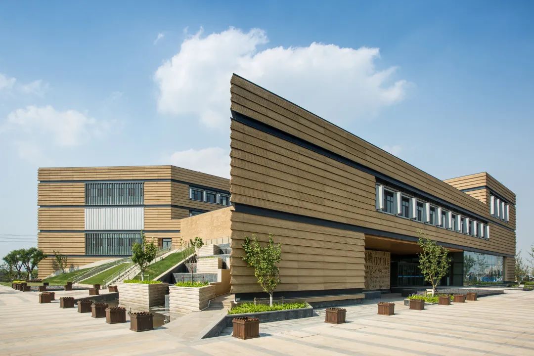 1673939532663596.jpg 18.jpg